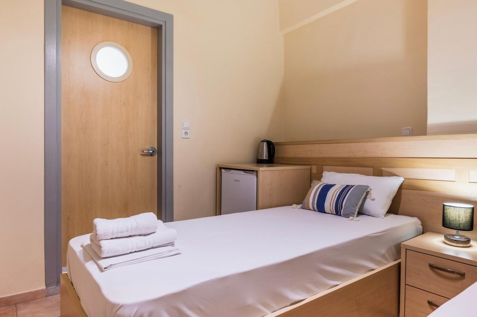 Fontana Luxury Rooms Mytilene Ngoại thất bức ảnh