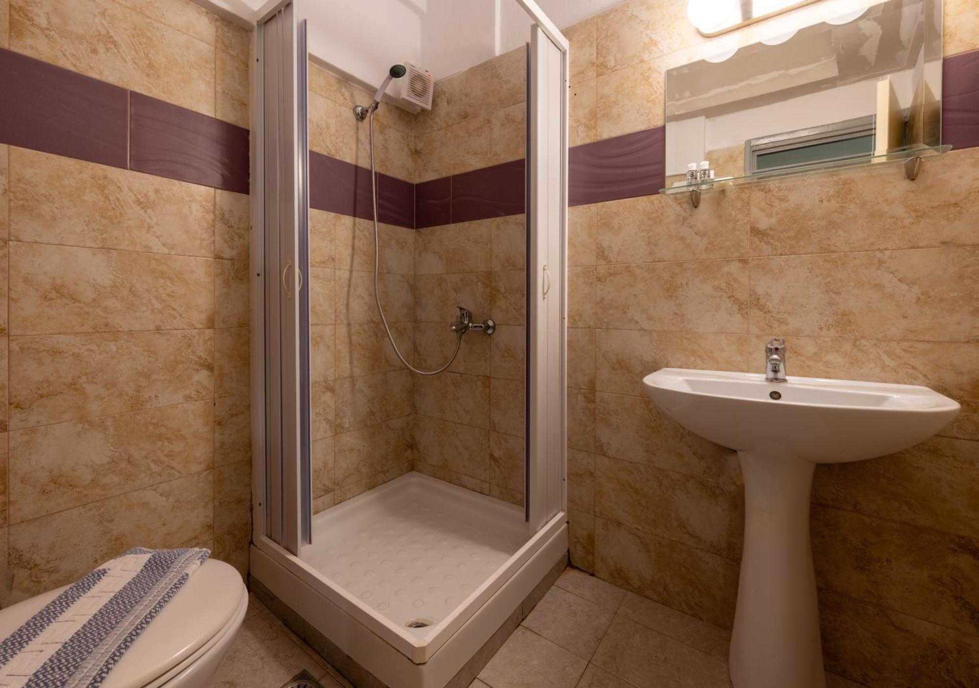 Fontana Luxury Rooms Mytilene Ngoại thất bức ảnh